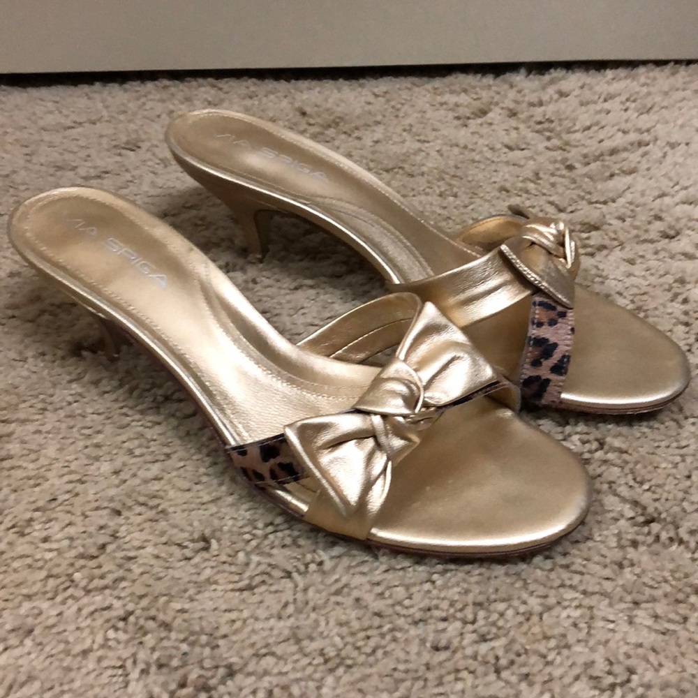Via Spiga Sandals